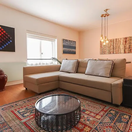 Downtown Chiado By Homing * Lizbona