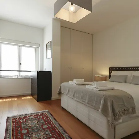 Apartment Downtown Chiado By Homing Lisbon