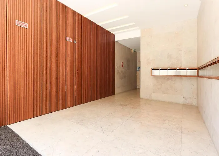 Apartment Downtown Chiado By Homing